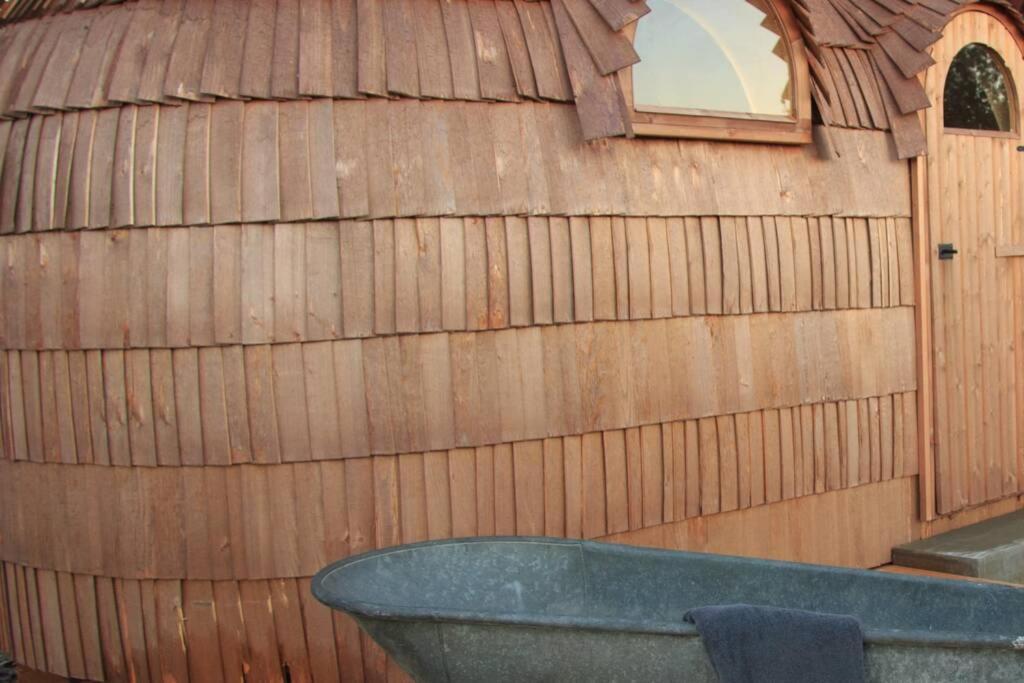 Апартаменти Schmidis Igluhuts Im Pfaffenwinkel - Tiny House 1 Apfeldorf Екстер'єр фото